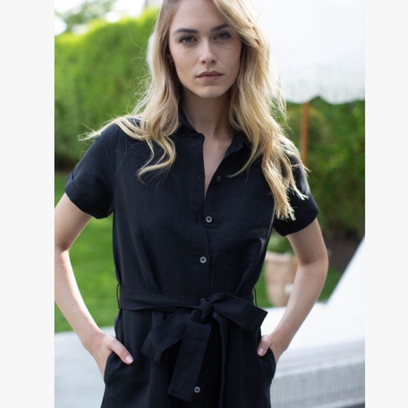 Marea by Liz Joy Short-Sleeve Hamptons Button Front Midi Dress in Black - Picture 2 of 3